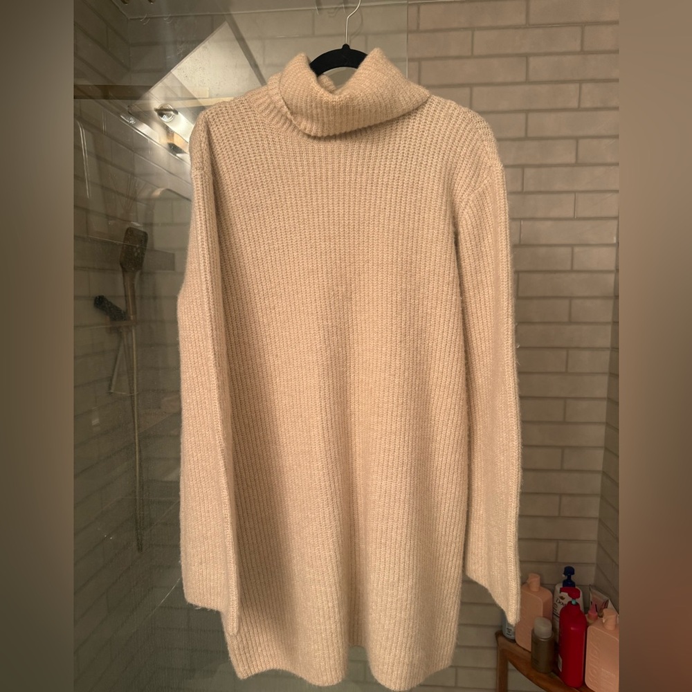 Steve Madden knee length sweater dress